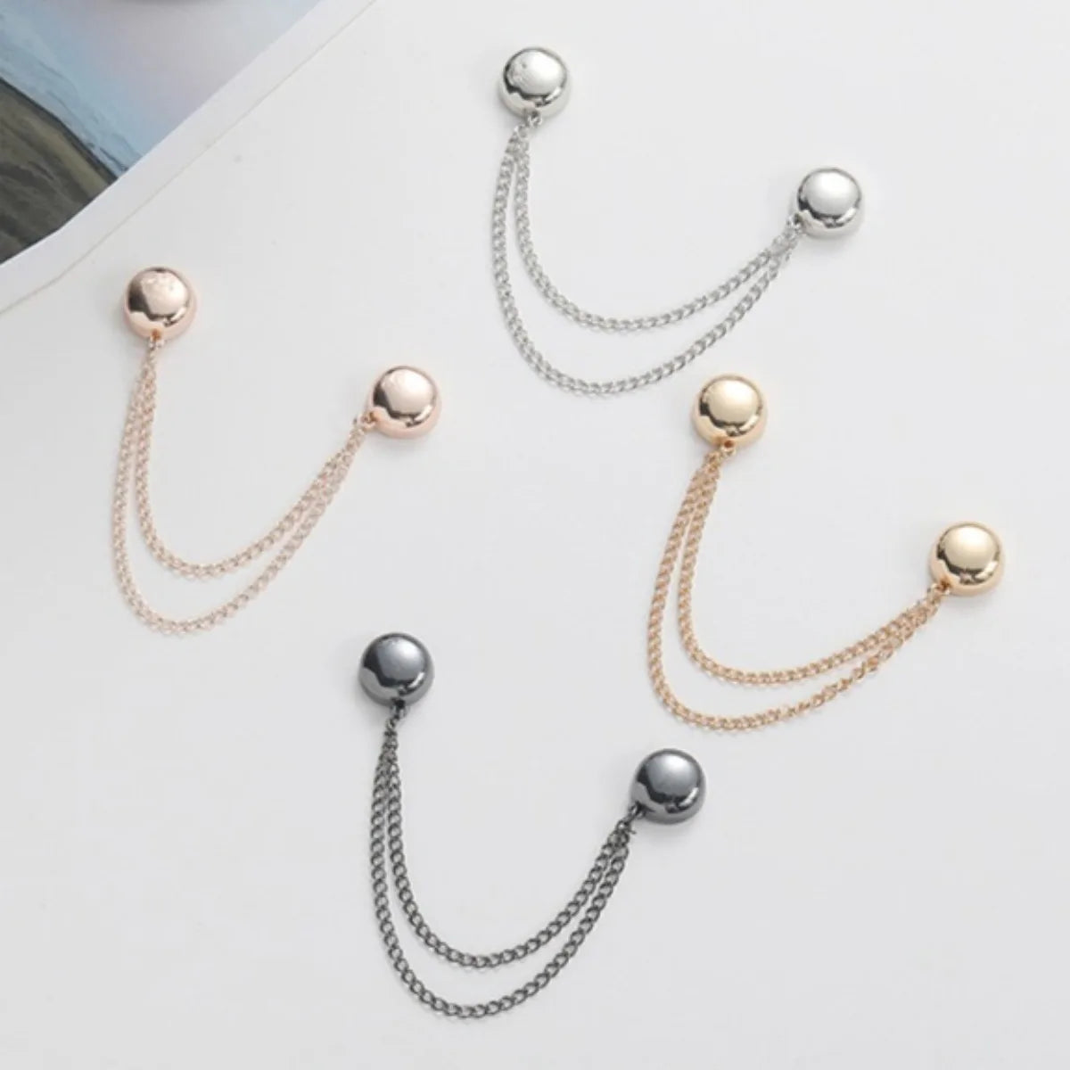 1PC Exquisite Chain Brooch Buckle Magnetic Clothing Clips Nail Free Clothes Scarf Trouser Legs Cuff Buckle Buttons Sewing Simple