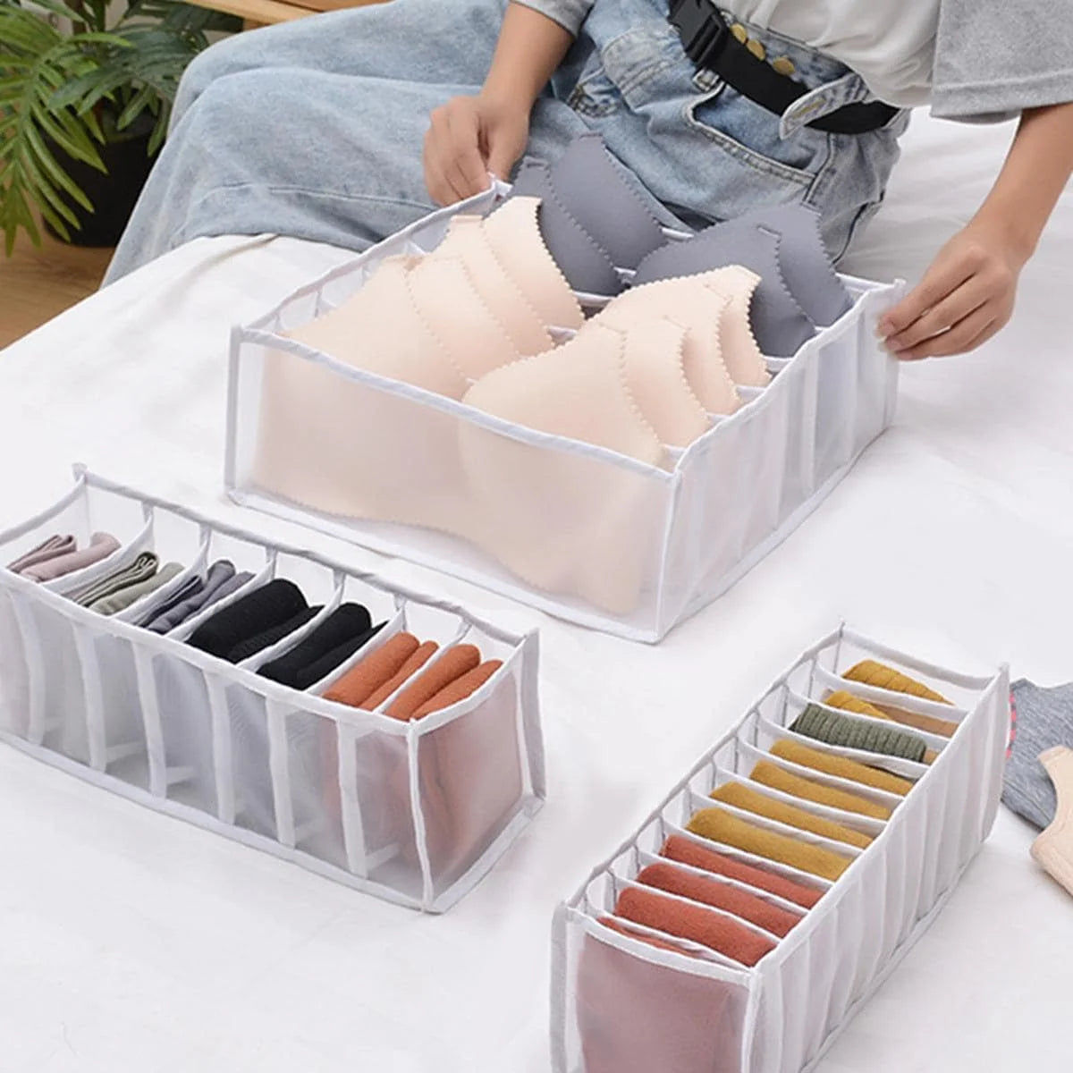 1PC- Closet Organizer for Socks Home Separated Underwear Storage Box 6/7/11 Grids Jeans Bra Organizer Foldable Drawer Organizer